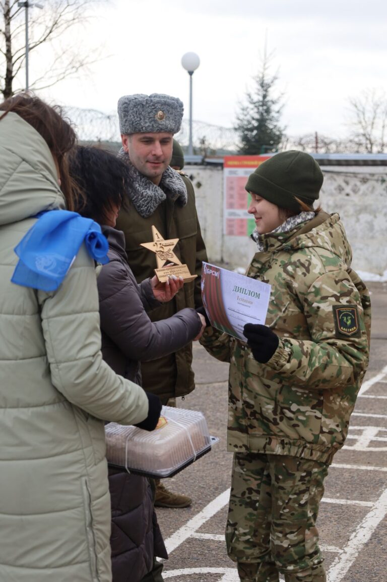 23 февраля на территории 3 отдельного стрелкового батальона войсковой части 7404 состоялась военно-спортивная игра «Защитник Отечества»