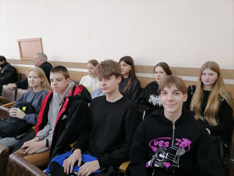 23.03.2024 учащиеся 9 «Б» класса в рамках Дня открытых дверей посетили Волковысский педагогический колледж.