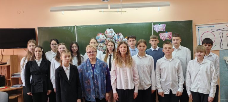 Встреча врача по медицинской  профилактике Волковысского зонального ЦГЭ Ильинова Т.В.с учащимися 7 класса