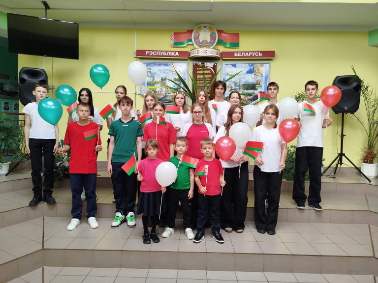 Участвуем в фоточелендже #цветамоейродины_волковыск