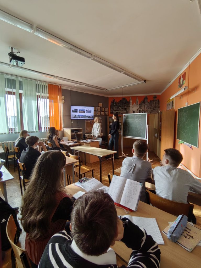 Встреча учащихся 9-11 классов со студентами