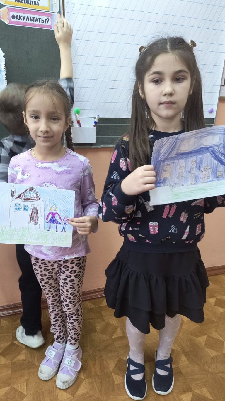 Волонтёрский отряд «Данко» совместно с ГУ «ТЦСОН Волковысского района» подарил зрителям незабываемый праздник