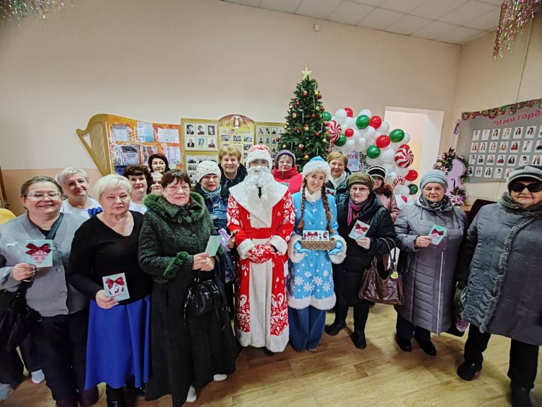 Акция «Новогоднее чудо» и дискуссионная площадка «Традиции. Быт. Культура»