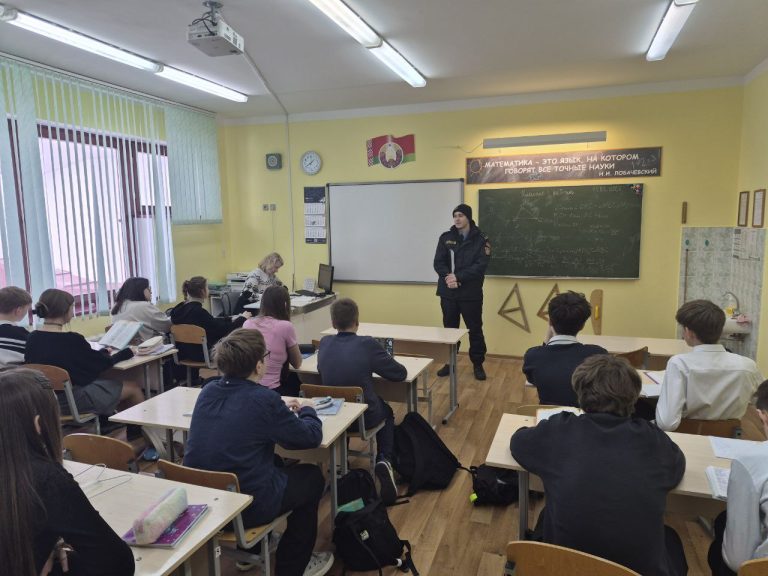 В рамках профилактической работы с несовершеннолетними для учащихся 8-х классов состоялась важная и познавательная встреча.