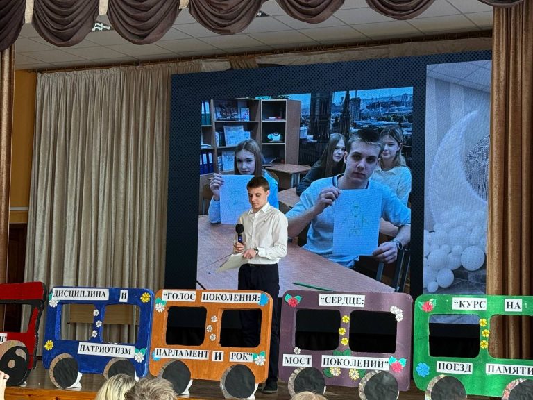 Ученик 10 класса нашей школы Илья Макаев принял участие в районном этапе республиканского  конкурса «Я патриот своей страны»