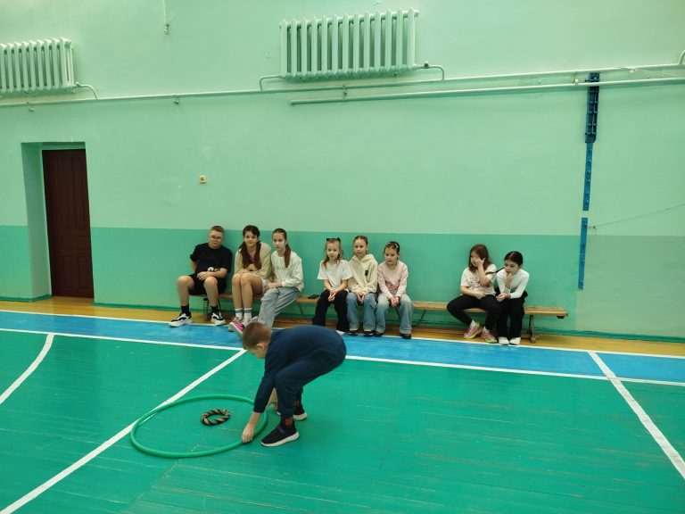 В субботу 14.02 спортзал превратился в большую площадку для силы, ловкости и ума. Здесь прошёл День здоровья «Гражданин. Патриот. Личность»