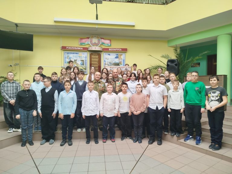 В рамках Дня памяти воинов-интернационалистов, который отмечается 15 февраля, в нашей школе прошла важная и трогательная встреча