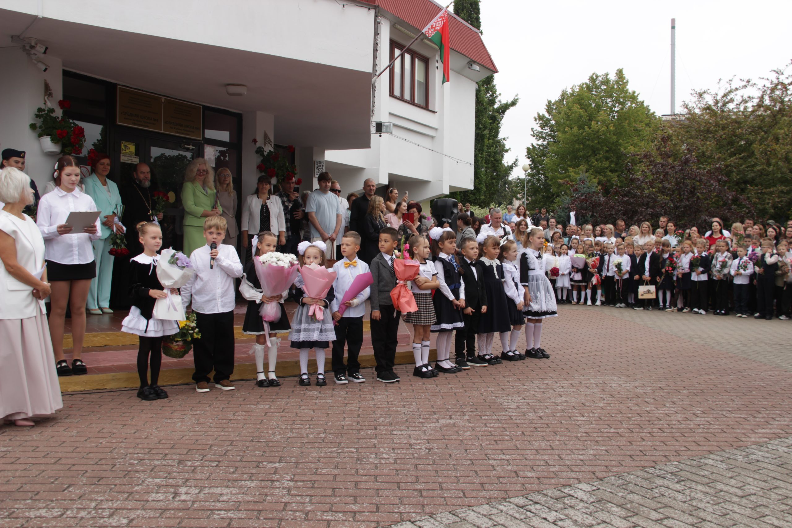 gallery grid image