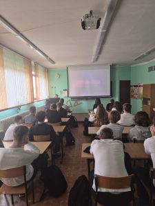 Сегодня состоялась встреча учащихся 9–10 классов со специалистом ИДН Волковысского РОВД Коханской Т.Н. Тема встречи — «Профилактика наркомании»