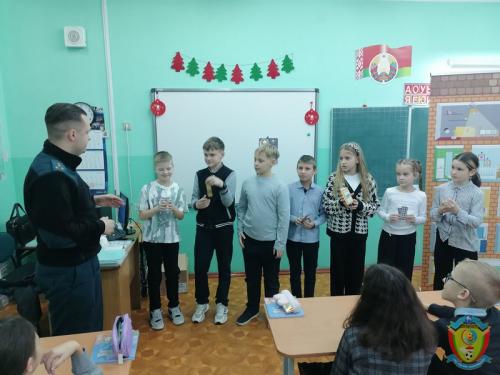 img-0514353067bf5063e0a6805ba4d2b2ab-v